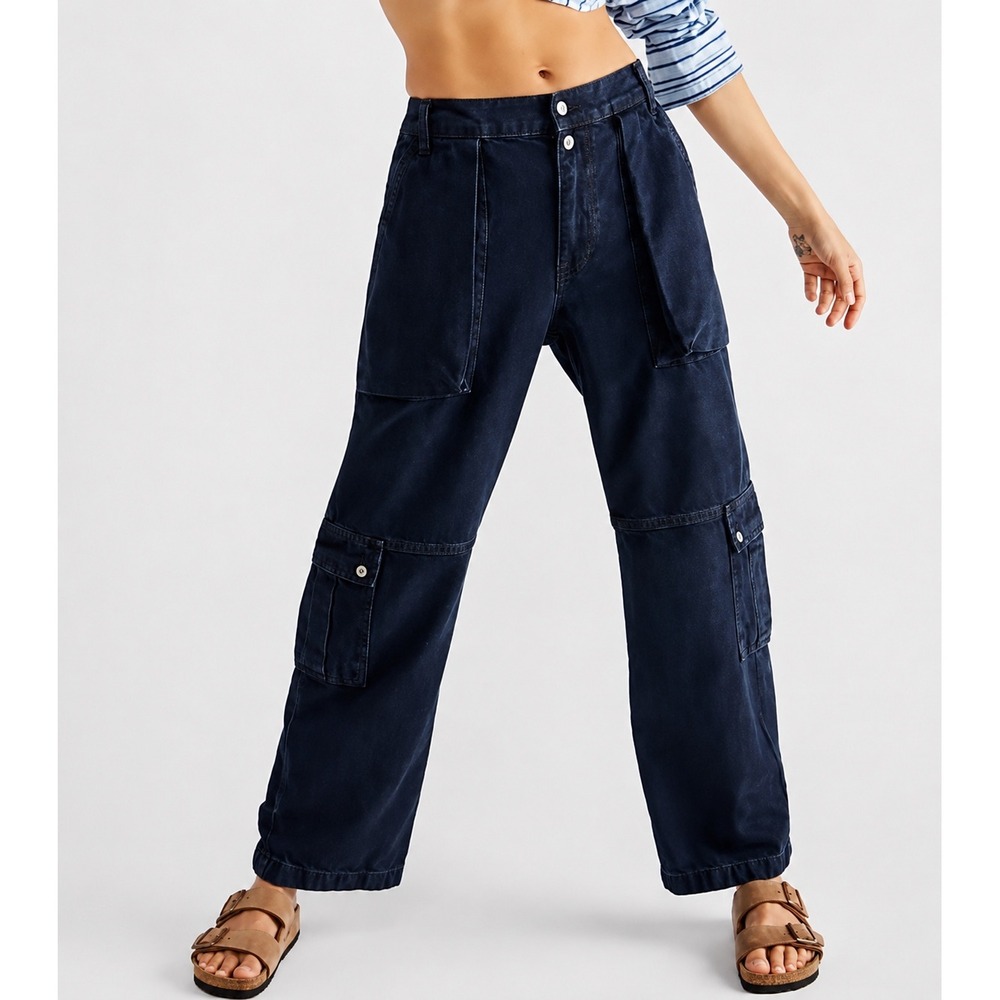 Free People We The Free Marx Slouchy Cargo Jeans Dark Wash Size 24 Utility
